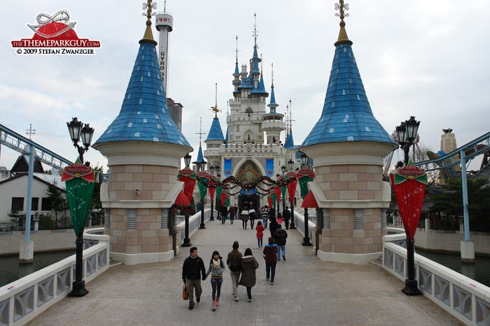 Lotte World